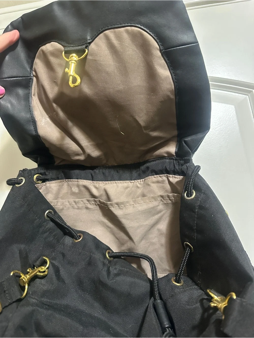 Skip Hop spacious black